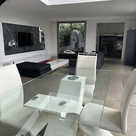 Villa Maison Avec Piscine Bievres