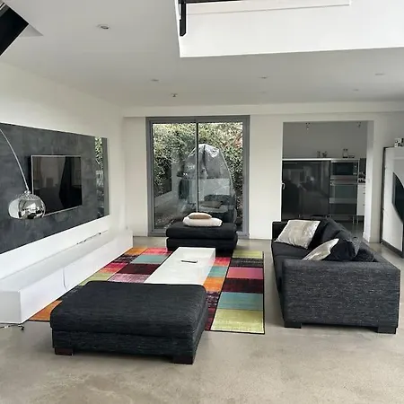Maison Avec Piscine